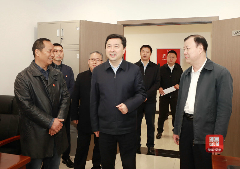 2021年2月27日 羅增斌在市政法委調(diào)研（記者 賴(lài)杰 攝）.JPG