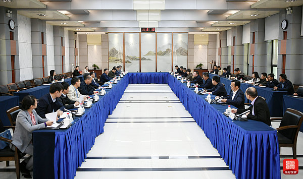 2021年4月18日，元方與西工大舉行工作會談 張莉 攝.jpg