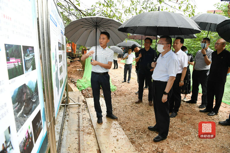 2021年8月16日，元方督導防汛減災(zāi)、地質(zhì)災(zāi)害防治、安昌河河長制和生態(tài)環(huán)境問題整改4 張莉 攝.jpg