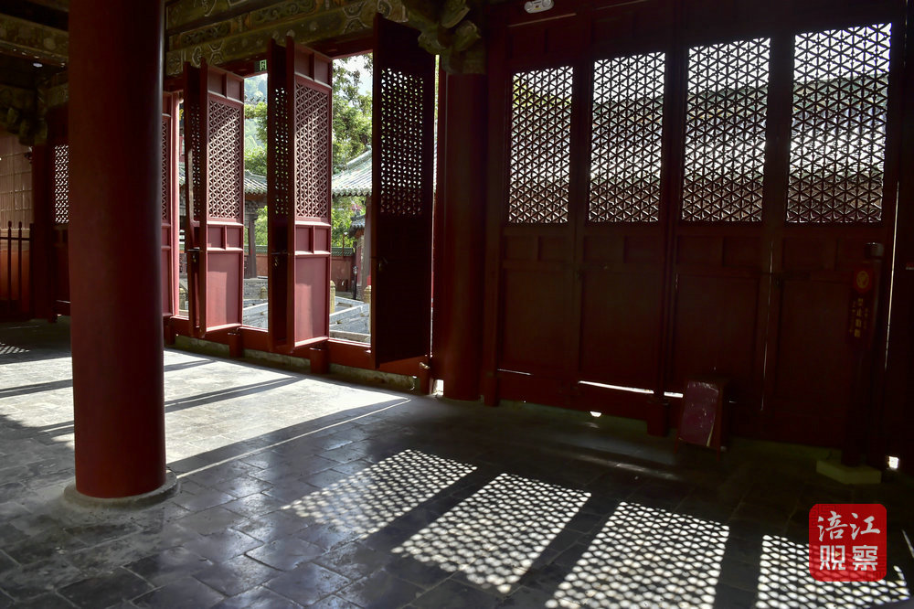 行進(jìn)涪江——平武報恩寺7_1.jpg