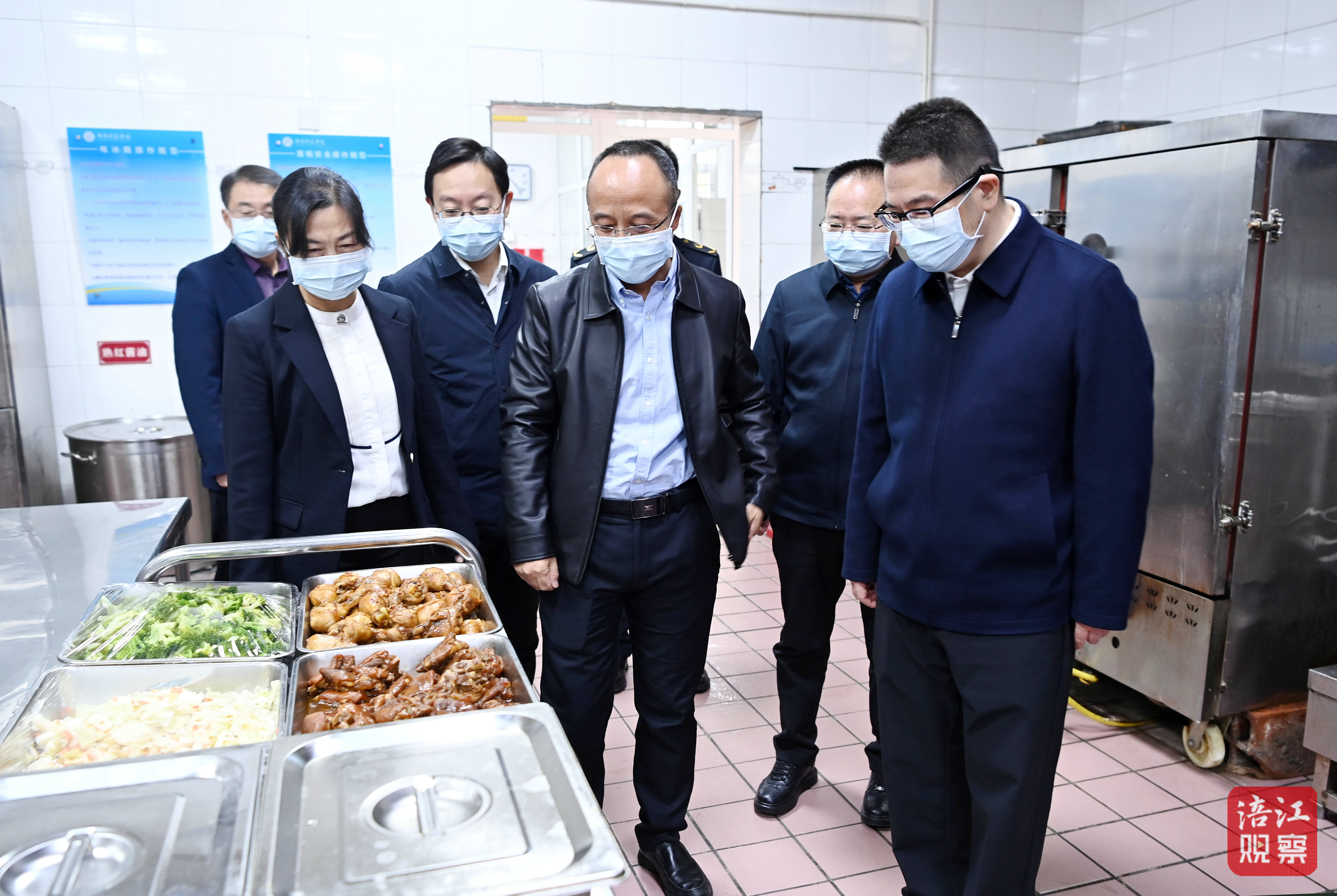 2024年12月3日，李云督導(dǎo)檢查“校園餐”整治及食品安全工作、民生實事項目推進情況2  張莉 攝.jpg