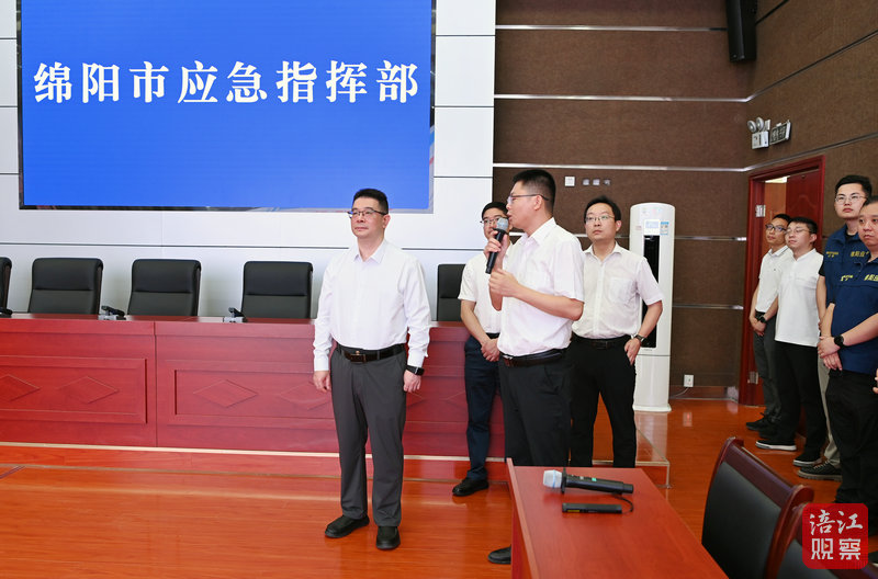 2025年6月10日，李云督導(dǎo)檢查應(yīng)急管理、食品安全、河長制等工作（應(yīng)急管理局）5   張莉 攝.jpg